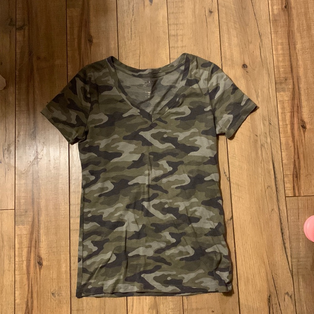 Camo tshirt